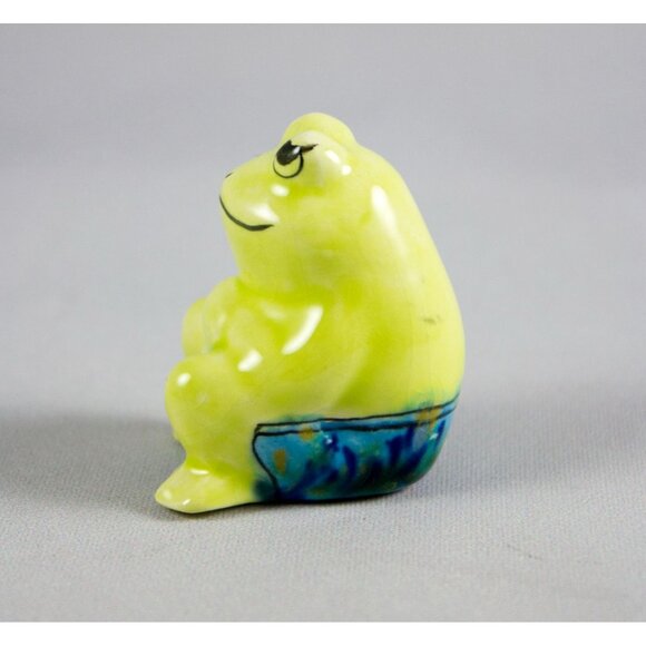 Vintage 1980's Miniature Green Ceramic Frog Figurine with Blue Print Shorts - Picture 4 of 6